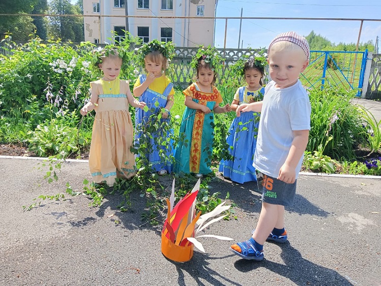 Летний праздник Ивана Купала в детском саду.