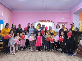 День матери.