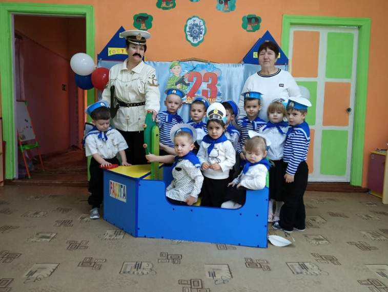 День защитника Отечества.