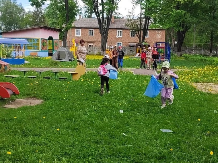 Слет туристят -дошколят.